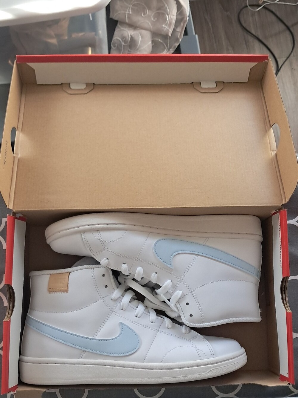 Nike Court Royale Mid 2 Women's Size 9.5
